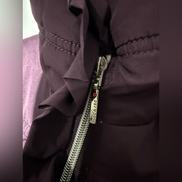 Elegant Women's Plum Puffer Jacket - Picture 8 of 13